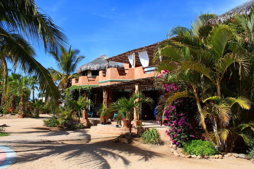 Flora Del Mar Hotel Todos Santos Exterior photo
