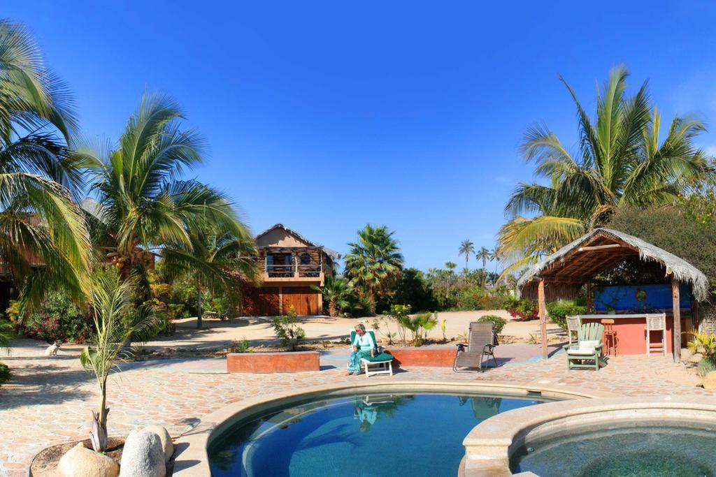 Flora Del Mar Hotel Todos Santos Exterior photo
