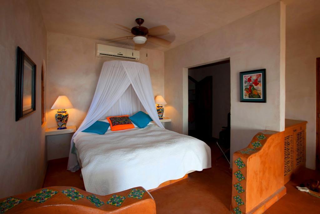 Flora Del Mar Hotel Todos Santos Exterior photo